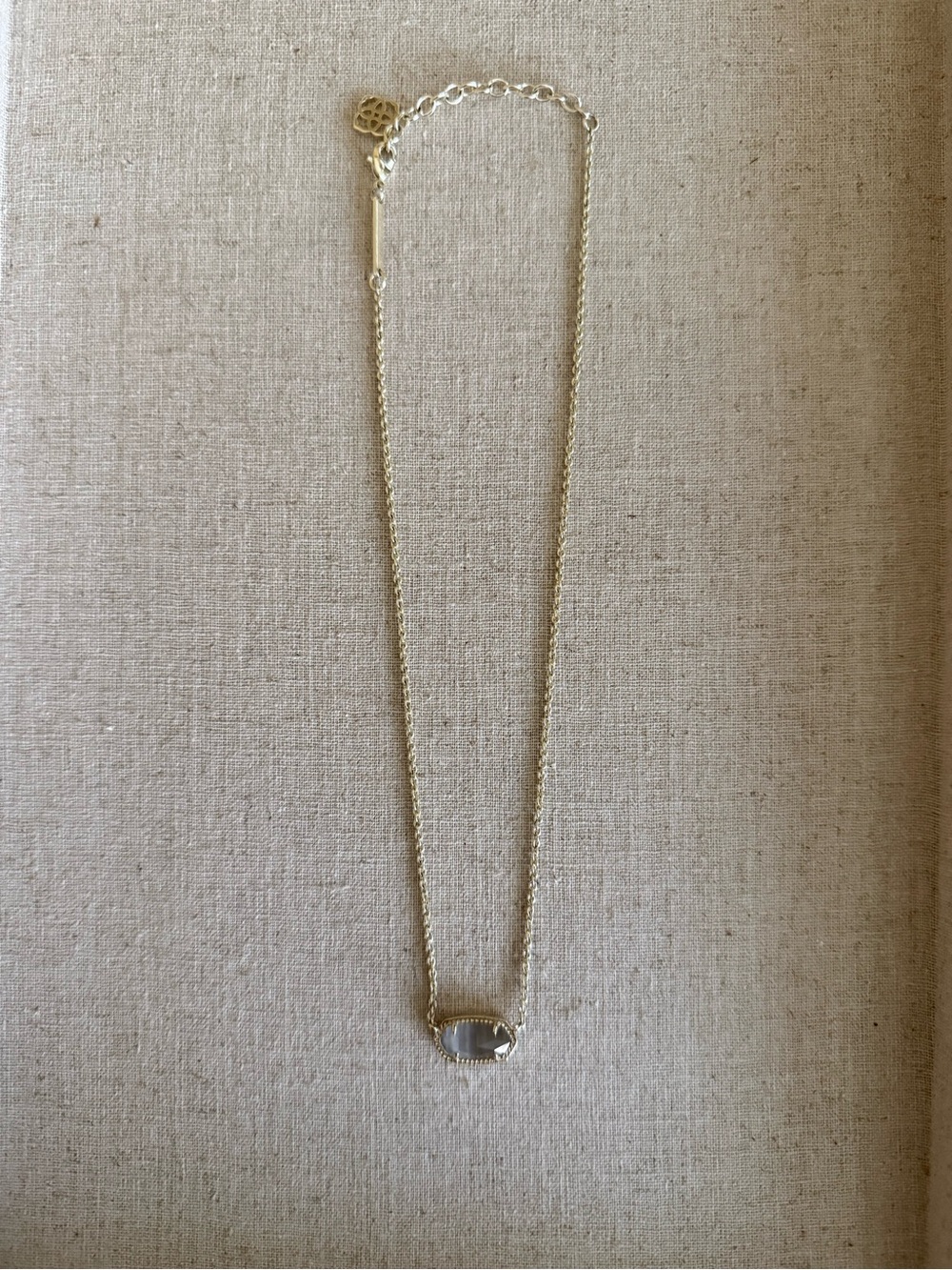 Kendra Scott Delicate Gold Necklace with Clear Oval Stone Pendant